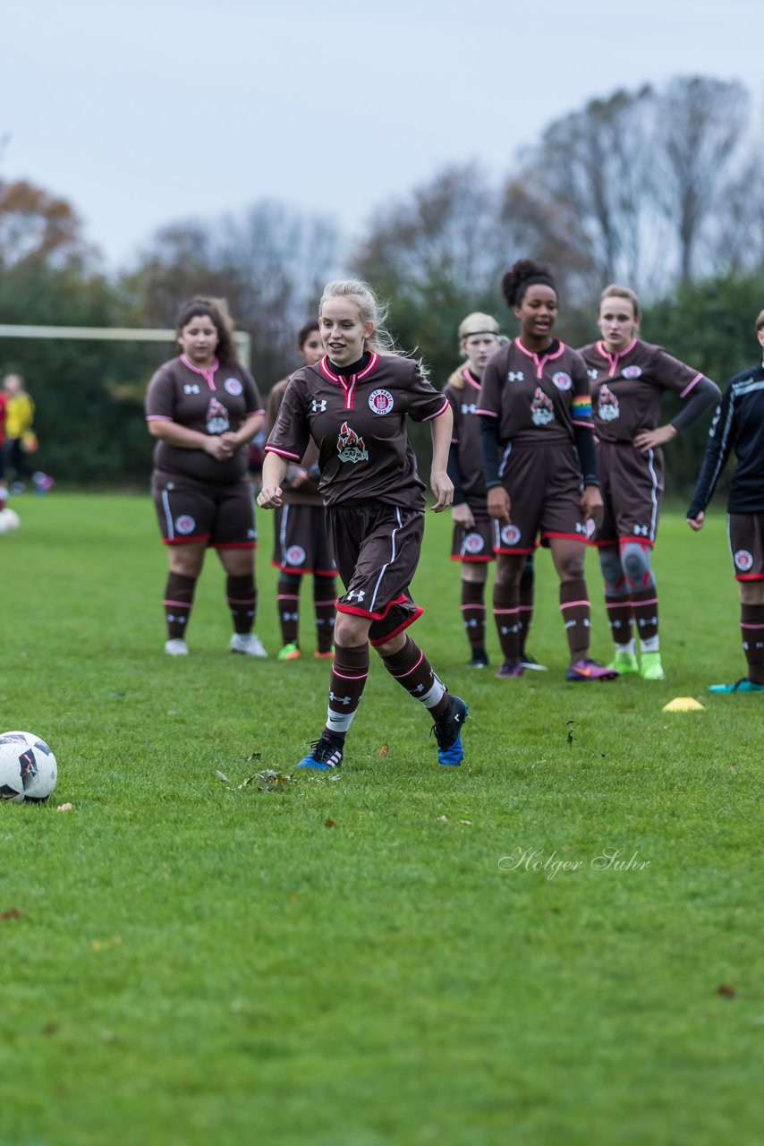 Bild 81 - C-Juniorinnen Halstenbek-Rellingen - St.Pauli : Ergebnis: 0:5